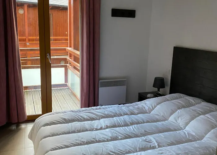 T3 Au Pied Du Telecabine Apartamento *